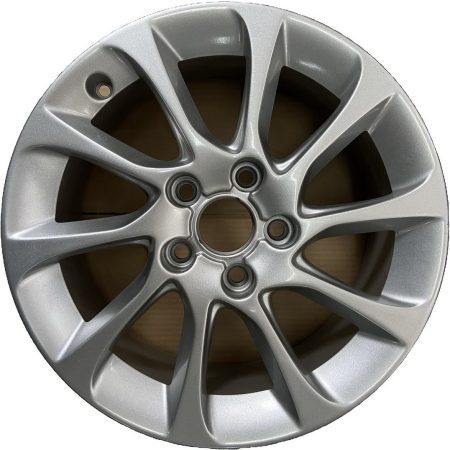Llanta original Audi A3 Rayos Turbinados Rodado 16