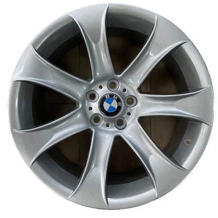 Llanta original BMW X5 7 Rayos Rodado 20
