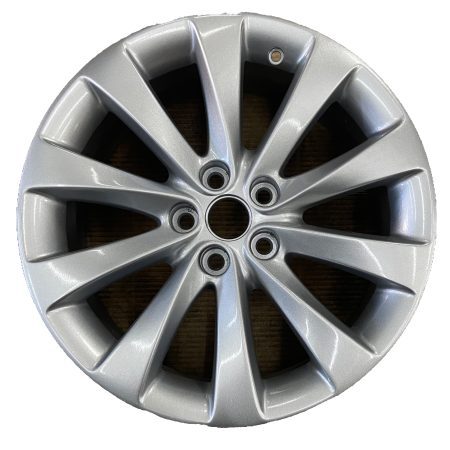 Llanta original Chevrolet Cruze 10 Rayos (Nafta)
