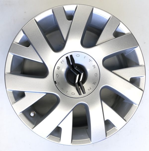 Llanta original Citroen C4 VTS Rodado 17
