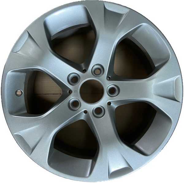 Llanta original BMW X1 Rodado 17