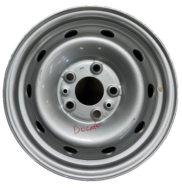 Llanta original Fiat Ducato / Boxer / Jumper Rodado 15