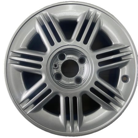 Llanta original Fiat 7 rayos Triple Rodado 15